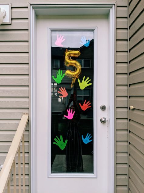 Hi Five Birthday Party Decorations, Hi 5 Birthday Party Ideas For Boys, High 5 Birthday Party Theme Boy, Five Birthday Party Ideas Boy, Hi Five Birthday Party Ideas Boys, Hi 5 Birthday Party Ideas, 5 Year Birthday Party Ideas Boy, Hi Five Birthday Party Ideas, High 5 Birthday Party Theme