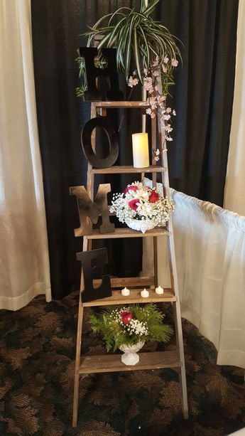 Wedding Expo Booth, Booth Decoration, Bridal Show Booths, Vendor Ideas, Bridal Expo, Vendor Booth, Wedding Display, Wedding Expo, Show Booth