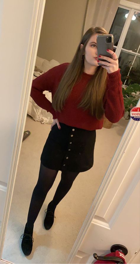 Christmas Eve Outfits Casual Jeans, Christmas Eve Outfits Casual, Red Top Black Skirt, February Outfits, Mini Skirt Outfit Winter, Corduroy Skirt Outfit, Christmas Eve Outfit, Holiday Fits, Spring Skirt Outfits