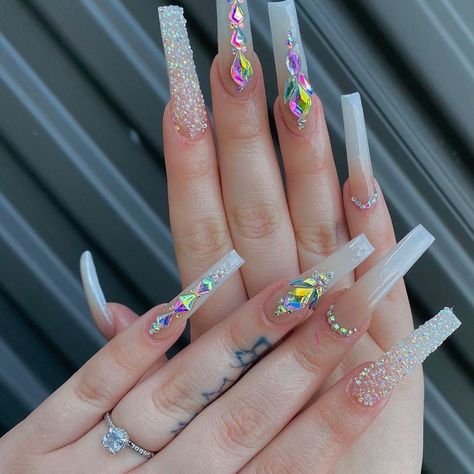 Ombre Nails With Rhinestones, Nails With Rhinestones, Quinceanera Nails, Ombré Nails, Daily Nail, Acrylic Nails Coffin Pink, Summer Acrylic Nails, Dream Nails, Coffin Nails Designs