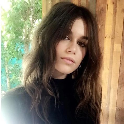 Long Shag Haircut, 70s Hair, Shag Haircuts, Bangs With Medium Hair, Long Bob Haircuts, Balayage Hair Blonde, Shag Haircut, Long Hair With Bangs, Kaia Gerber