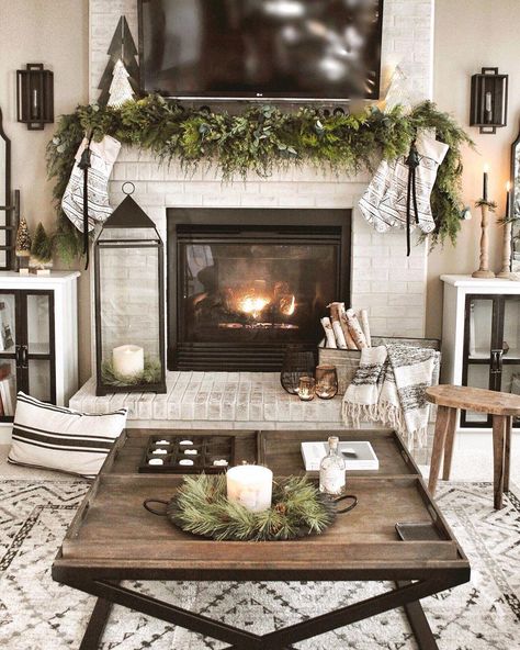 Farmhouse Christmas Living Room, Christmas Living Room Ideas, Pine Boughs, Christmas Living Room, Rustic Candle Holders, Country Holiday, Faux Greenery, Christmas Decorations Living Room, Boho Interiors