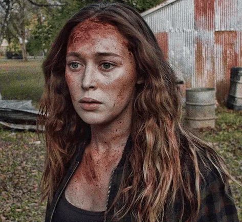 Alicia Clark Ftwd, Supernatural Jokes, Apocalypse Books, Walking Dead Gif, Alicia Clark, Lexa Y Clarke, Alycia Jasmin Debnam Carey, Lexa The 100, Alycia Jasmin