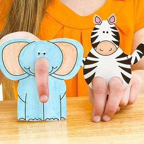 Animal Craft, Pre Writing Activities, English Teaching, Craft Activity, Eric Carle, Finger Puppets, Childrens Crafts, An Elephant, Hand Puppets