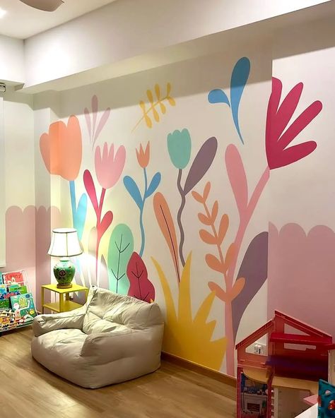 50 Kids Bedroom Wall Painting Ideas Girl - Home Soils Whimsical Nursery Mural, Playroom Painted Wall Ideas, Fun Painted Walls, Girl Room Accent Wall, Girl Room Paint Ideas, Kids Playroom Paint Ideas, Kids Room Murals Diy, Girls Room Paint Ideas, Kids Bedroom Wall Painting Ideas