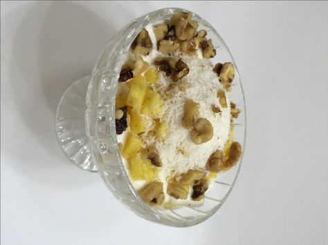 By Chris Newport, Nutritionist and Head Coach Recipe credit: Leigh, rock star runner and health nut Recently, I was introducted to the new Chobani Flip in the yogurt aisle. It’s a great concept where Chobani gives you the makings of your own little personal parfait, combining greek yogurt with a variety of toppings. While they … Sour Cream Substitute, Healthy Sweet Snacks, Low Fat Yogurt, Health Nut, Tropical Escape, Plain Yogurt, Plain Greek Yogurt, Almond Recipes, Few Ingredients