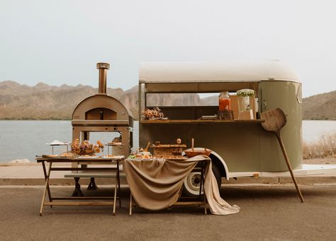 Wedding Pizza Oven, Pizza Pop Up Shop, Wedding Pizza Truck, Pizza Catering Wedding, Pizza Truck Wedding, Pizza Bar Wedding, Pizza Cart, Wedding Food Truck, Pizza Trailer