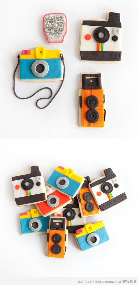 Camera cookies! yum~ Clay Camera, Camera Cookies, Camera Crafts, Diy Fimo, Air Dry Clay Projects, Food Fantasy, How To Make Clay, Polaroid Camera, Polymer Clay Diy