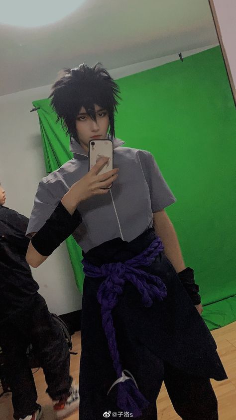 Sasuke Hairstyle, Sasuke Outfit, Sasuke Hair, Sasuke Cosplay, Sasuke Shippuden, Sakura Cosplay, Uchiha Sasuke, Naruto Sasuke Sakura, Naruto Cosplay