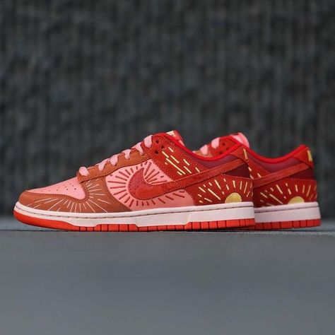 Sneaker News on Instagram: "The Winter Solstice is almost here! These Nike Dunks for women are dropping a few days prior on 12/16. Tap the link in our bio for the store list." Nike Dunks For Women, Dunks For Women, Winter Solstice, Nike Dunks, Brooks Sneaker, Saucony Sneaker, The Winter, Tap, Nike