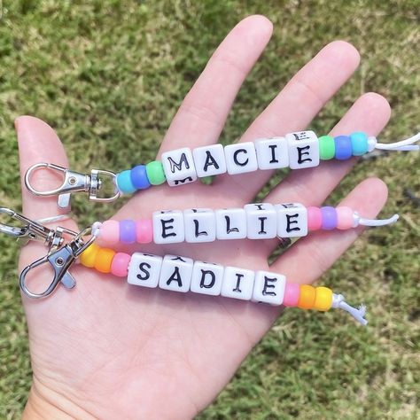 I love personalized things! I mean, who doesn’t right?! I’ve seen so many cute personalized keychains on Etsy and decided to try and make some myself…and guess what?! They are so easy and cheap to make! These keychains make super cute gifts and party favors for kids AND adults! Plus they’re so easy to make… Continue reading DIY Personalized Keychains Diy Friendship Keychains, Team Keychains Diy, Easy Key Chains Diy, Cheer Keychain Diy, Keychain Crafts For Kids, Name Keychain Diy, 4h Crafts, Key Chains Diy, Diy Name Tags