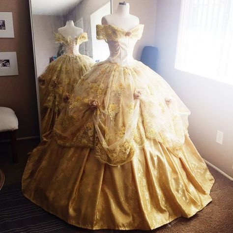 Belle Ball Gown, Istoria Modei, Gaun Abad Pertengahan, Costume Disney, Gold Evening Dresses, Wedding Dresses Ball Gown, Belle Dress, Princess Inspired, Dresses Ball Gown