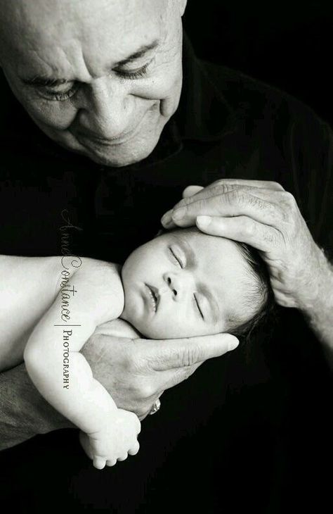 Dada ji Grandfather Photography, Grandparents Photography, Grandparent Photo, Newborn Photography Boy, Newborn Family Photos, Newborn Baby Photoshoot, Baby Poses, Newborn Baby Photos, Newborn Poses