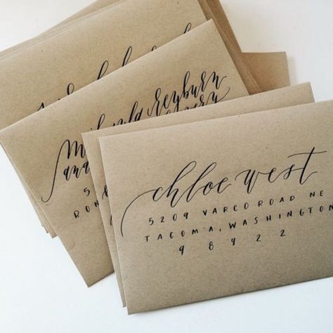 5 Hand Lettering Ideas For Your Next Event | Lovely Olive Living Classe D'art, Letter Addressing, Envelope Lettering, Calligraphy Envelope, Invitation Calligraphy, Trendy Wedding Invitations, Diy Envelope, Envelope Art, Calligraphy Wedding Invitation