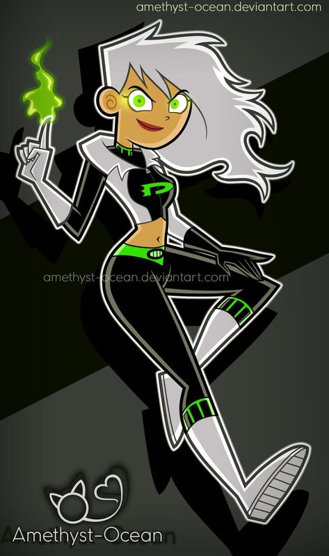 Dani Phantom 10 years later by Amethyst-Ocean on DeviantArt Danny Phantom Girl, Phantom Comics, Ghost Boy, Phantom 3, Danny Phantom, Female Character, Old Cartoons, Green Eyes, Nickelodeon