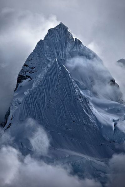 Cho Oyu, Monte Everest, Monte Fuji, The Himalayas, In The Clouds, Beautiful Mountains, Top Of The World, Mountaineering, Mountain Landscape