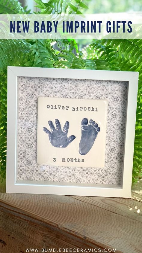 Baby Imprint, Baby Hand And Foot Prints, Newborn Footprints, New Baby Crafts, Baby Footprint Art, Baby Crafts Diy, Unique Icons, Footprint Keepsake, Android Codes