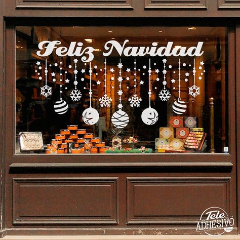 Vinilos Decorativos: Decoración Feliz Navidad #escaparate #decorar #navidad #vinilo #cristal #nieve #tienda #bar #restaurante #TeleAdhesivo Christmas Window Painting, Holiday Window Display, Christmas Window Display, Christmas Window Decorations, Christmas Interiors, Navidad Christmas, Christmas Store, Christmas Window, Window Art