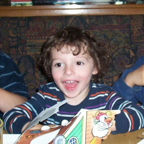 Finn Wolfhard's photo when he was a baby! #strangerthings #finnwolfhard #it Baby Finn Wolfhard, Jack Finn, Finn Stranger Things, Kissy Face, Finn The Human, St Cast, Stranger Things Wallpaper, Stranger Things Cast, F H