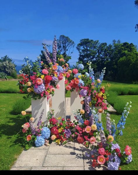 Wedding Arch With Lights, Arch With Lights, Birthday Party Decoration Ideas, Panel Backdrop, Wildflower Wedding Theme, Party Decoration Ideas, Flower Backdrop Wedding, Dream Wedding Decorations, Bright Wedding