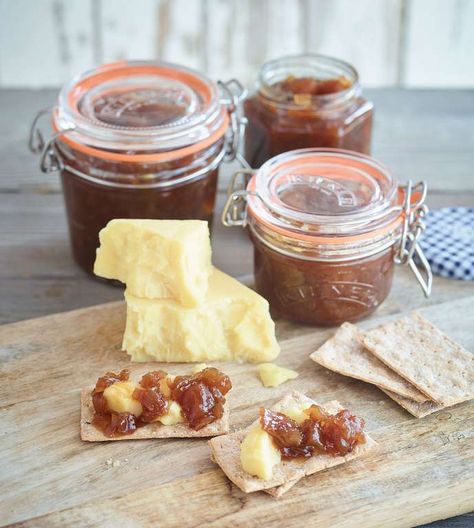 Kilner Apple and Pear Chutney Recipe | Kilner® Jars Pear Chutney Recipe, Pear Relish, Ice Sandwich, Ginger Chutney, Apple Chutney, Chutney Recipe, Tomato Chutney, Pear Recipes, Chutney Recipes