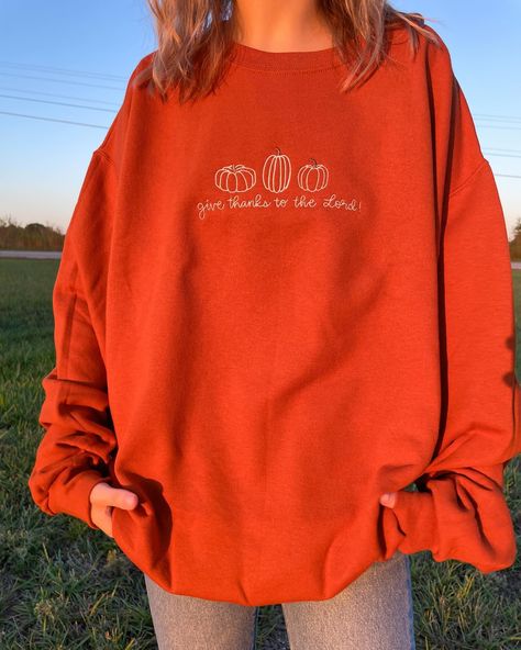 part 1 of what’s in our fall launch this year!!🧡🍂🎃this design sold out multiple times last fall, and so I knew I had to bring it back!! Instead of just the orange crewneck like last time, we’ll have 4 different options for ya: 🧡orange crew 🤎brown crew 🧡orange comfort colors tee 🤎brown comfort colors tee ahhhh!!!! I’m beyond excited to have more options for you guys this year— let me know what you think!! 🤭🍁🫶🏼 Keep an eye out tomorrow for more designs in our fall launch 👀 Orange Crewneck, Cozy Weather, Weather Outfits, Bring It Back, Comfort Colors Tee, Fall Sweatshirt, Bring It, Hello Autumn, An Eye