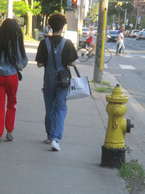 Strolling down the street in a pair of overalls. What could be finer? Men In Overalls, Bib Overalls, Longchamp Le Pliage Backpack, A Guy Who, Dungarees, Fashion Backpack, Men's Fashion, Custom Made, Overalls