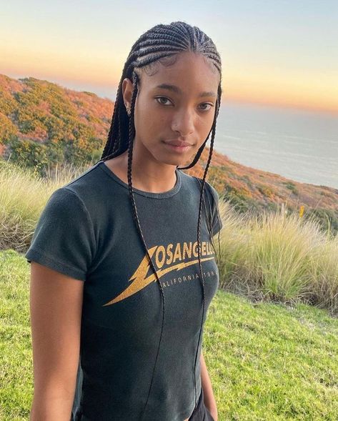 Long Fulani Braids, Willow Smith, Braids Hairstyles Pictures, Pelo Afro, Jaden Smith, Fulani Braids, Box Braids Hairstyles, Black Girls Hairstyles, العناية بالشعر