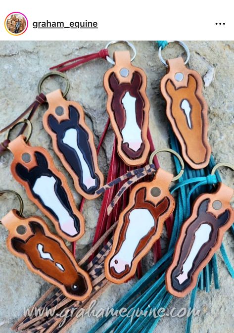 Simple Leather Crafts, Easy Leather Crafts, Leather Ideas Handmade, Leather Work, Leather Keychain Pattern Pdf, Leather Cow Keychain Pattern, Western Leather Keychains, Leather Dog Keychain Pattern, Leather Horse Keychain Pattern