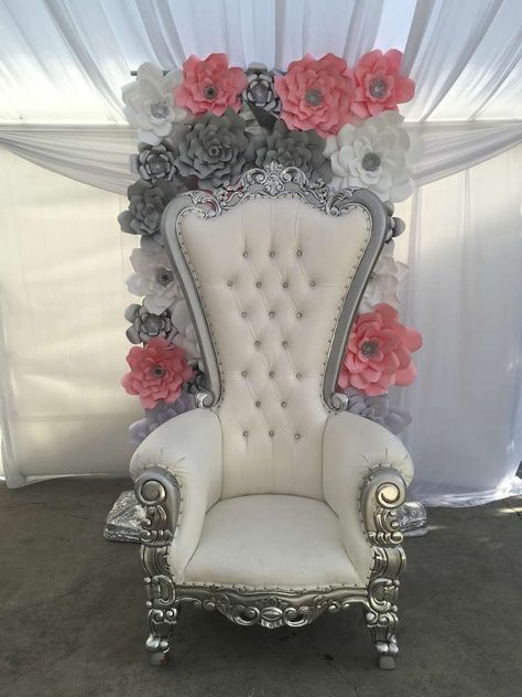 15 Centerpieces, Quinceanera Checklist, Floral Photo Backdrop, Quinceañera Party Ideas, Cinderella Quinceanera, Quince Decor, Quincenera Dresses, Quinceanera Planning, Quince Decorations