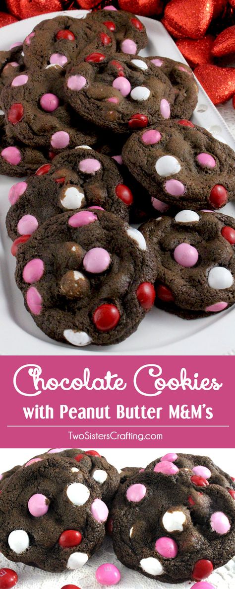 Chocolate Cookies With Peanut Butter, Cookies With Peanut Butter, Valentines Recipes, Cookies Peanut Butter, Butter Desserts, Valentines Treats, Chocolate Crinkle, Christmas Shortbread, Valentines Baking