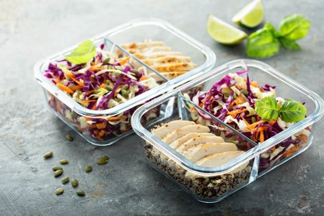 Once a Week Meal Prepping - Everything You Need to Know to Get Started Lunch Saludable, Best Meal Prep, Meal Prep Plans, Diner Recept, Healthy Lunchbox, Meal Prep Containers, Marjoram, Easy Meal Prep, Low Calorie Recipes