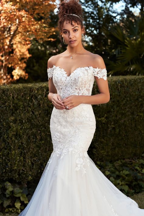 Flare Wedding Dress, Sophia Tolli, Flare Gown, Fit And Flare Wedding Dress, A Wedding Dress, Bridal Session, Dress Order, Romantic Look, Lace Mermaid Wedding Dress