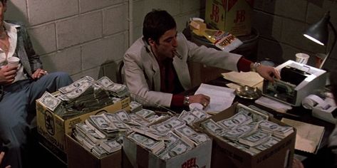 Twitter Header Scarface, 2000s Desktop Wallpaper, Hd Computer Wallpaper, Iphone Wallpaper Rap, High School Plan, Luxury Living Room Inspiration, Live Backgrounds, Throwback Pictures, Tony Montana