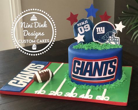 Giants cake New York Giants Cake, Ny Giants Cake, Baby 1st Birthday Cake, Giant Cake, Sports Birthday Party, 30th Birthday Decorations, 40th Birthday Cakes, Sports Birthday, Ny Giants