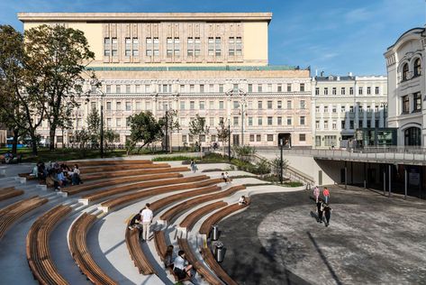 Ishigami and Wowhaus Create a Park for a Moscow's Polytechnic Museum Public Park Design, Junya Ishigami, Green Terrace, Dream Horse Barns, Japanese Architect, Park Landscape, Desain Lanskap, Walking Routes, Architecture Landscape