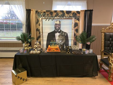 Coming to America theme Birthday party African Party Decorations, American Birthday Party, Africa Theme Party, American Party Decorations, Cheetah Print Party, America Themed Party, African Wedding Theme, Movie Night Theme, America Theme