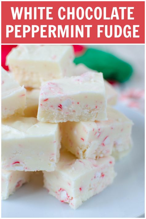 Candy Cane Fudge - homemade white chocolate fudge with crushed peppermints! Easy, delicious, and perfect for Christmas! Carnation Recipes, Fudge Peppermint, White Chocolate Peppermint Fudge, Candy Cane Fudge, Chocolate Peppermint Fudge, Cranberry Pistachio Fudge, Homemade White Chocolate, Slow Cooker Fudge, Peppermint Fudge