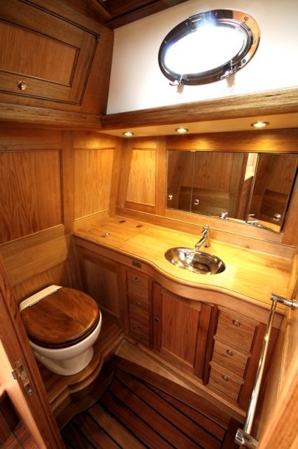 Boat Head, Tug Boats For Sale, Trawler Boats, Luxury Yacht Interior, Sailing Yachts For Sale, Boat Interior Design, Classic Sailboat, Sailboat Interior, Yacht Interior Design