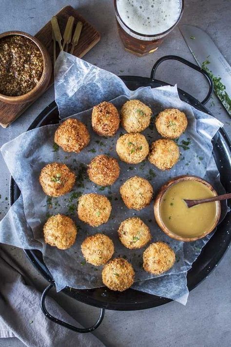 Sauerkraut Balls (Fried or Baked, with Bratwurst or Vegetarian) Sauerkraut Balls, German Appetizers, Oktoberfest Food, Sauerkraut Recipes, Cooking With Beer, Game Day Appetizers, Beer Recipes, German Beer, English Food