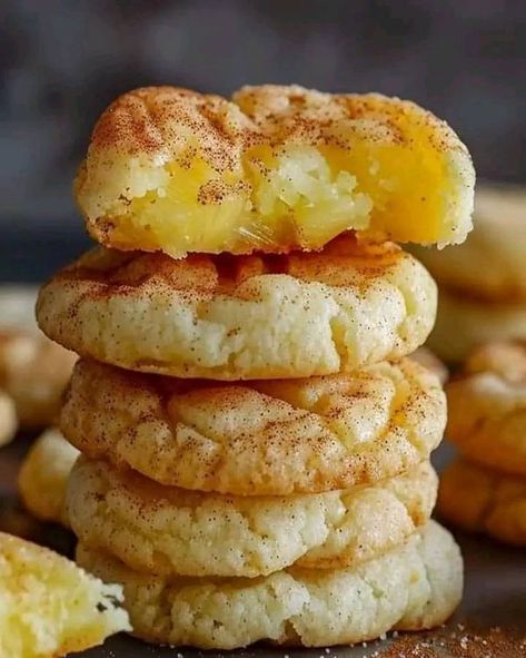 Cinnamon Crinkle Cookies, Pineapple Cookies, Tropical Desserts, Gordon Ramsay Recipe, Cinnamon Sugar Cookies, Food Business Ideas, Pineapple Desserts, Fruit Cookies, Cinnamon Cookies