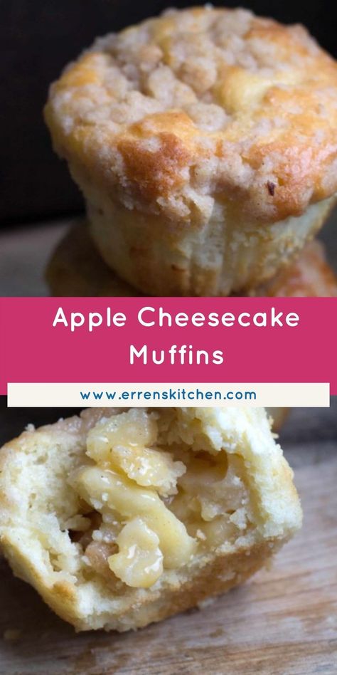 Apple Crumb Muffins, Apple Cheesecake Recipes, Cheesecake Cupcakes Recipe, Apple Treats, Crumb Muffins, Cheesecake Muffins, Apple Crumb, Caramel Apple Cheesecake, Apple Cheesecake