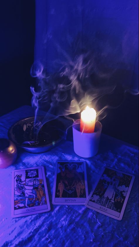 Curse Tarot Pictures, 78 Tarot Cards, Divine Feminine Spirituality, Online Tarot, Tarot Cards Art, Shadow Pictures, Dark Art Drawings, Manifestation Board, Season Of The Witch