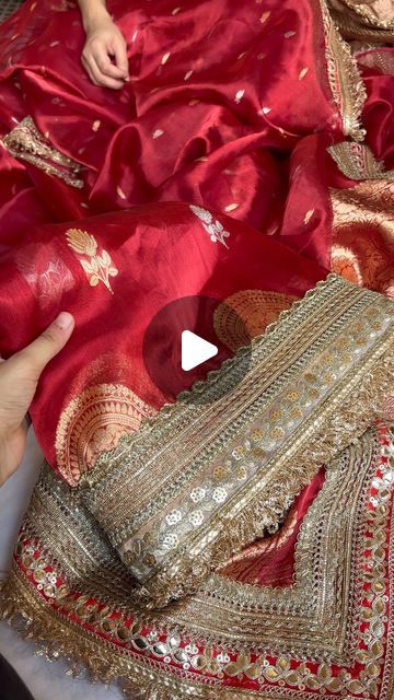 Maharani Tissue Silk Saree, Banarasi Silk Saree Bridal, Gotapatti Work, Bridal Anklet, Tissue Silk Saree, Amazing Dresses, Tissue Saree, Safety Pins, Beautiful Nature Wallpaper