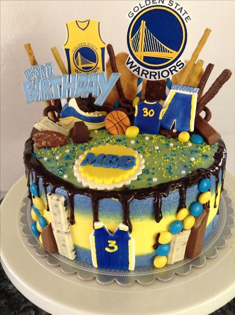 Steph Curry Birthday Cake, Golden State Warriors Party Ideas, Golden State Warriors Birthday Party Decorations, Golden Warriors Cake, Golden State Warriors Birthday Cake, Seth Curry, White Birthday Cakes, Curry Basketball, Basketball Cake