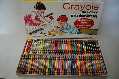 Vintage 1958 Crayola Crayons Drawing Set No. 72 with rare colors Crayola Coloring Books, Crayons Drawing, Vintage Crayons, Crayola Factory, Rare Colours, Vintage Crayola Crayons, Box Of Crayons, Rare Colors, Vintage Coloring Books