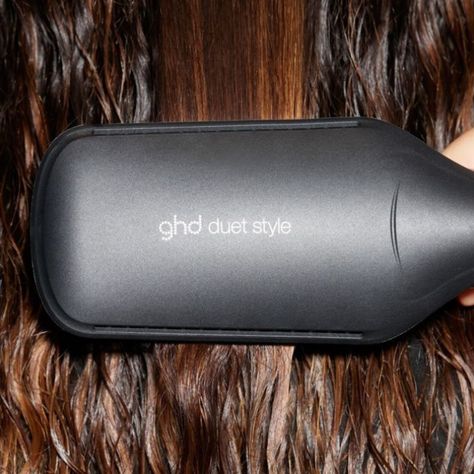 As a leading brand for quality professional hairstyling tools, ghd continues to set the bar even higher with their newest ground-breaking innovation that allows you to dry and style hair at the same time. Meet the ghd Duet Style 2-In-1 Hot Air Styler. Ghd Hair, Body Firming, Makeup Spray, Frizz Free Hair, Styling Iron, Exfoliate Face, Heat Damage, No Heat, Leave In Conditioner