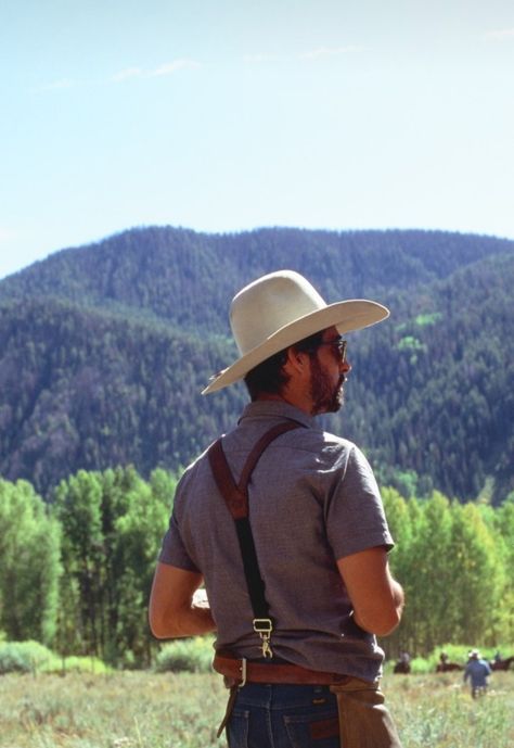 Ryan Bingham Yellowstone, Walker Yellowstone, Austin Vibes, Ryan Bingham, Taylor Sheridan, Native American Reservation, Yellowstone Series, Dutton Ranch, Bushcraft Gear