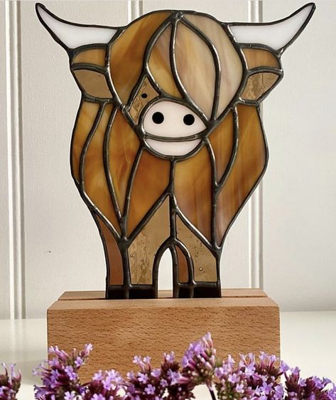 Elk Stained Glass Patterns, Hippo Stained Glass Pattern, Woodland Stained Glass Patterns, Stained Glass Highland Cow, Stained Glass Cowboy Boot, Highland Cow Stained Glass Pattern, Suncatchers Aesthetic, Christmas Stained Glass, Highland Coo