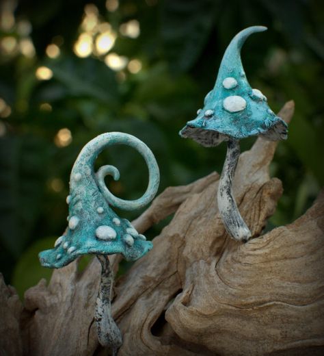 Petradi's shop on Etsy https://www.etsy.com/shop/Petradi Polymer Clay Kunst, Arreglos Ikebana, Hantverk Diy, Mushroom Pictures, Mushroom Crafts, Rustic Blue, Mushroom Fungi, Wild Mushrooms, Mushroom Art